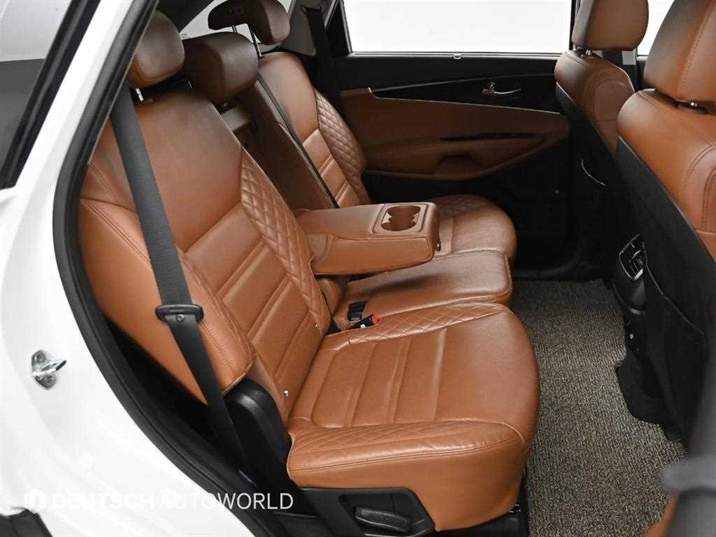 KIA Sorento - Vista 12