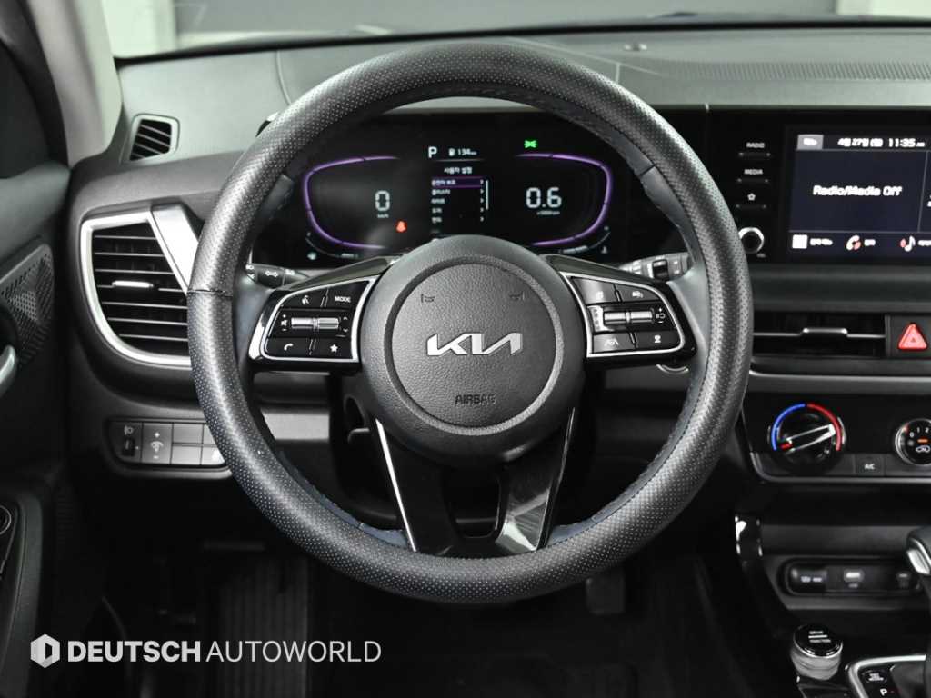 KIA Seltos 2023 - Importación desde Corea - HF Imports Iquique - Foto 13