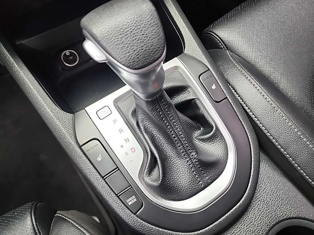 KIA K3 - Vista 8