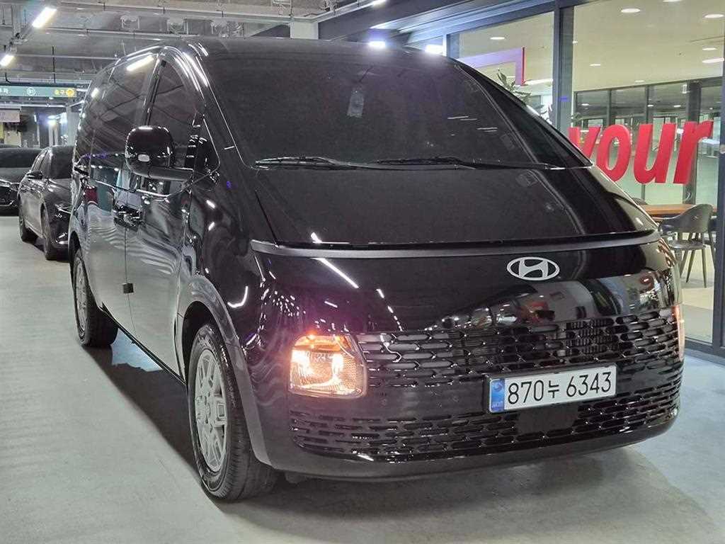 HYUNDAI Staria 2025 Negro - Importación desde Corea - HF Imports Iquique - Foto 1