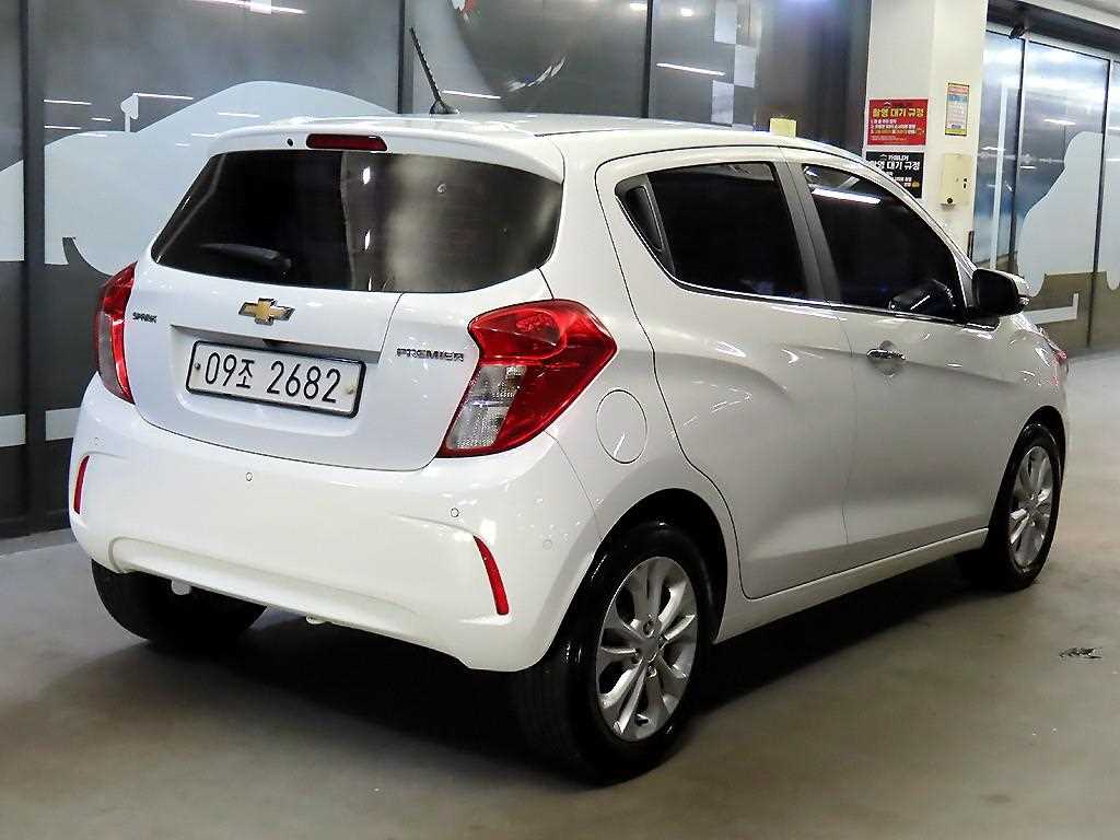 Chevrolet Spark - Vista 5