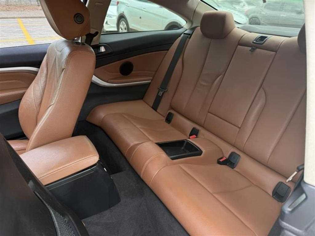 BMW 4 Series - Vista 10
