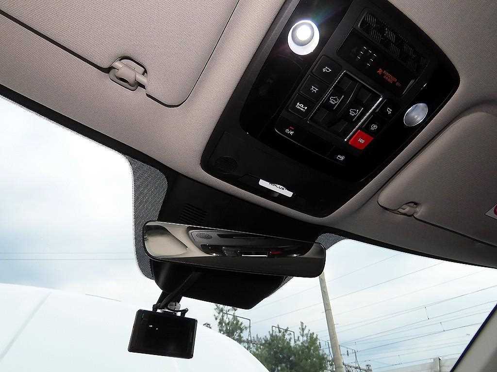 KIA Carnival 2025 Blanco - Importación desde Corea - HF Imports Iquique - Foto 14