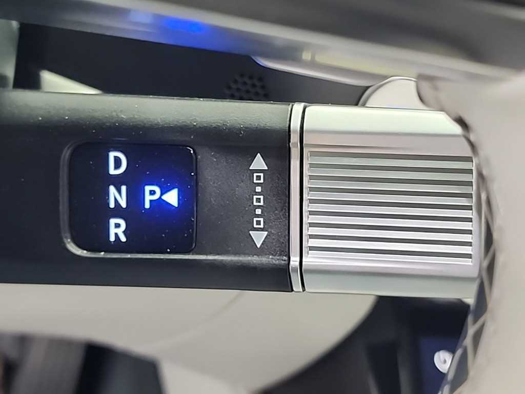 HYUNDAI Grandeur - Vista 8