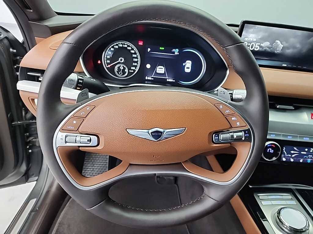 Genesis G80 - Vista 9