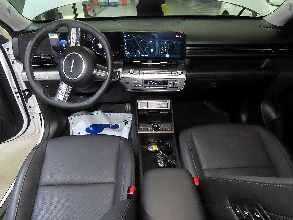 HYUNDAI Kona - Vista 11