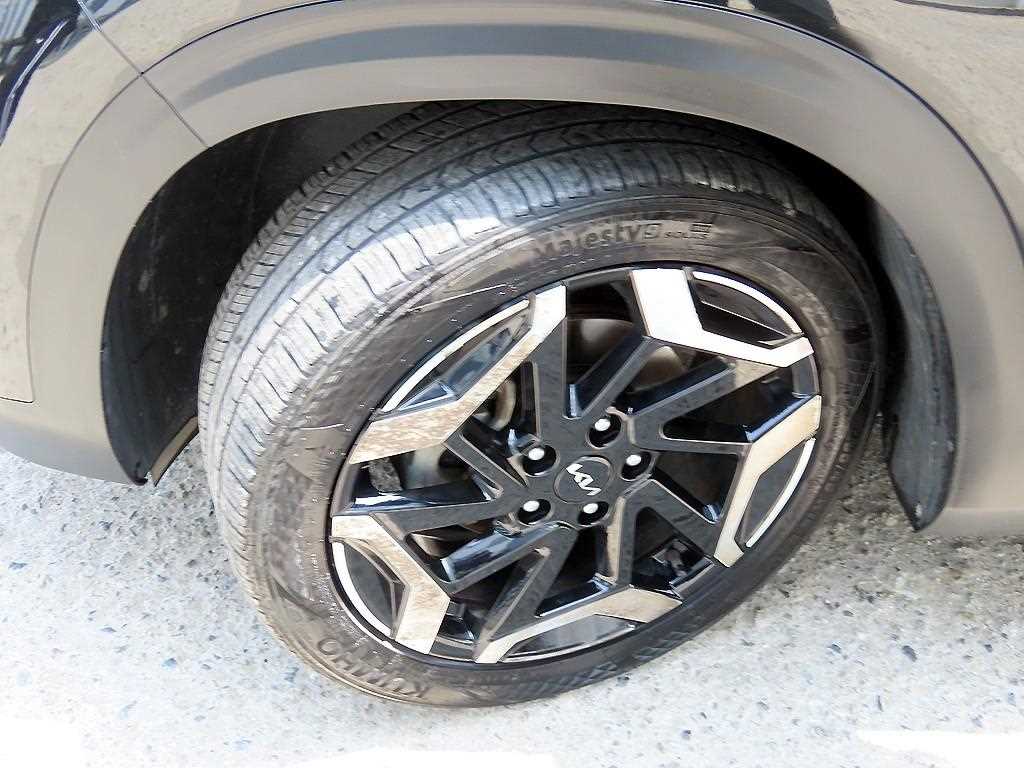 KIA Seltos 2023 Negro - Importación desde Corea - HF Imports Iquique - Foto 20
