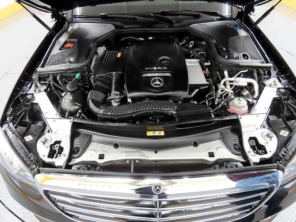 Mercedes Benz E class 2019 Negro - Importación desde Corea - HF Imports Iquique - Foto 19