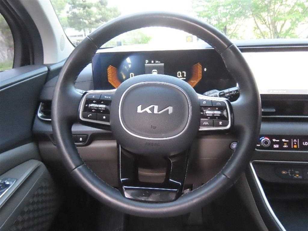 KIA Carnival 2024 Negro - Importación desde Corea - HF Imports Iquique - Foto 16