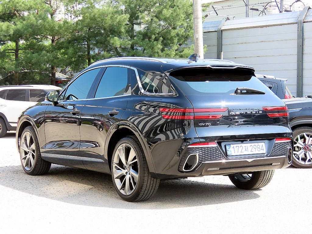 Genesis GV70 - Vista 3