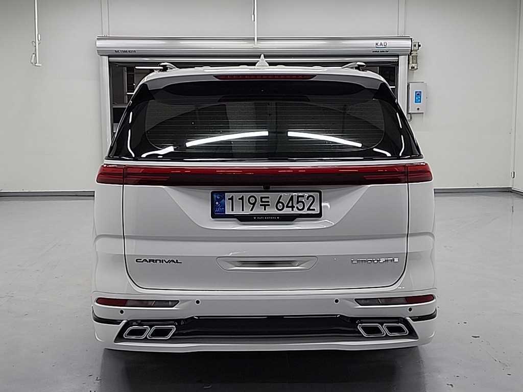 KIA Carnival - Vista 3