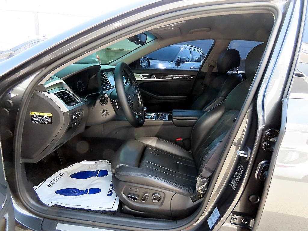 Genesis G80 - Vista 5