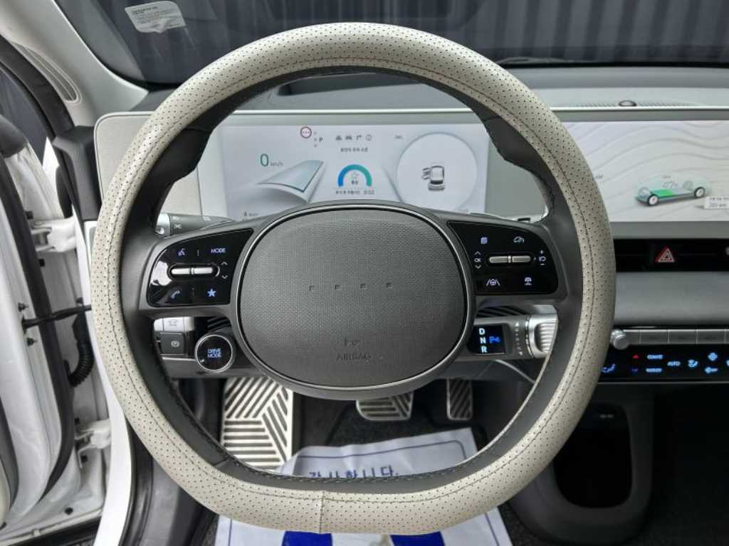 HYUNDAI Ioniq 5 - Vista 9