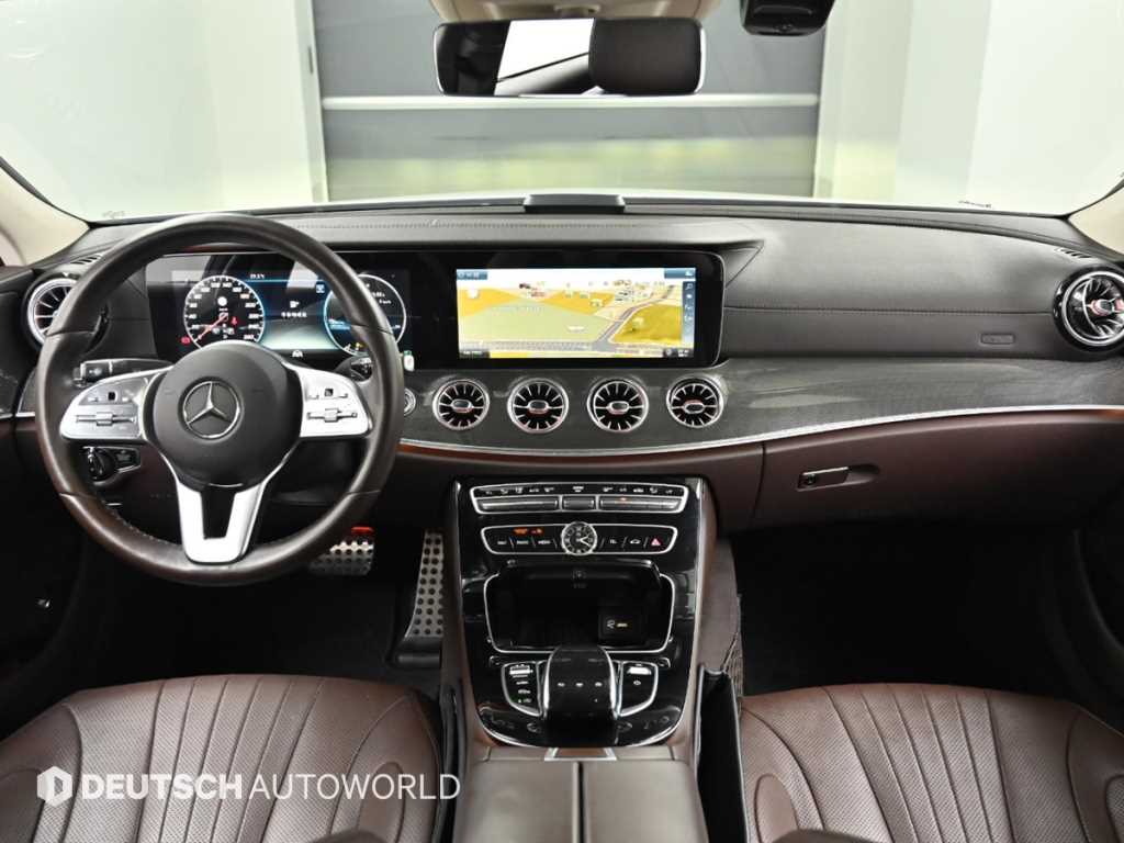 Mercedes Benz CLS Class - Vista 7