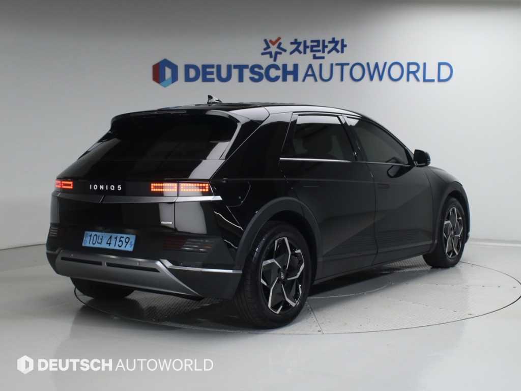 HYUNDAI Ioniq 5 - Vista 2