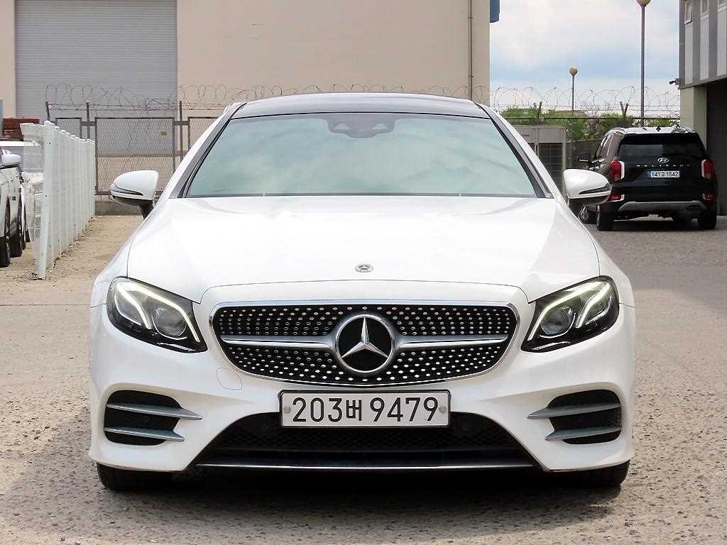 Mercedes Benz E class 2017 Blanco - Importación desde Corea - HF Imports Iquique - Foto 1