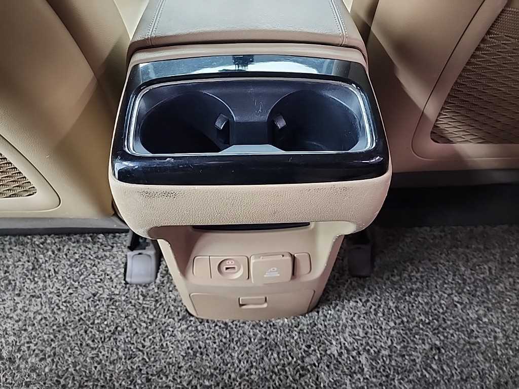 KIA Carnival 2016 Negro - Importación desde Corea - HF Imports Iquique - Foto 13
