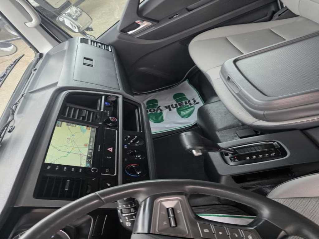 medium and large cargo truck 2024 Blanco - Importación desde Corea - HF Imports Iquique - Foto 15