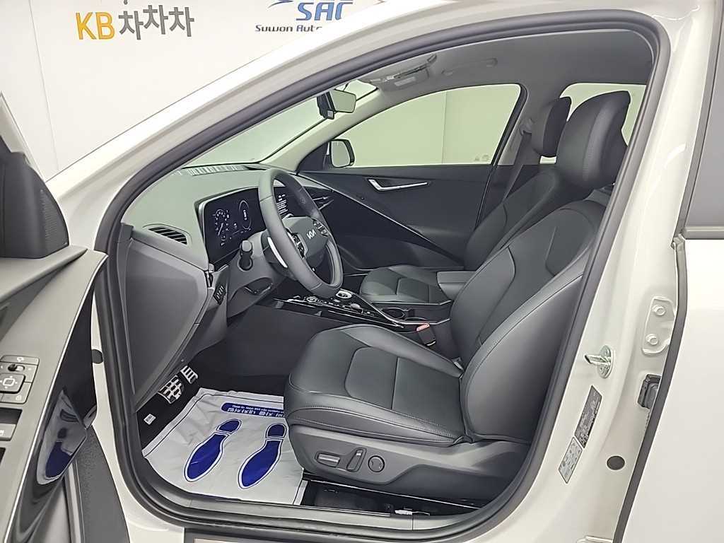 KIA Niro - Vista 11
