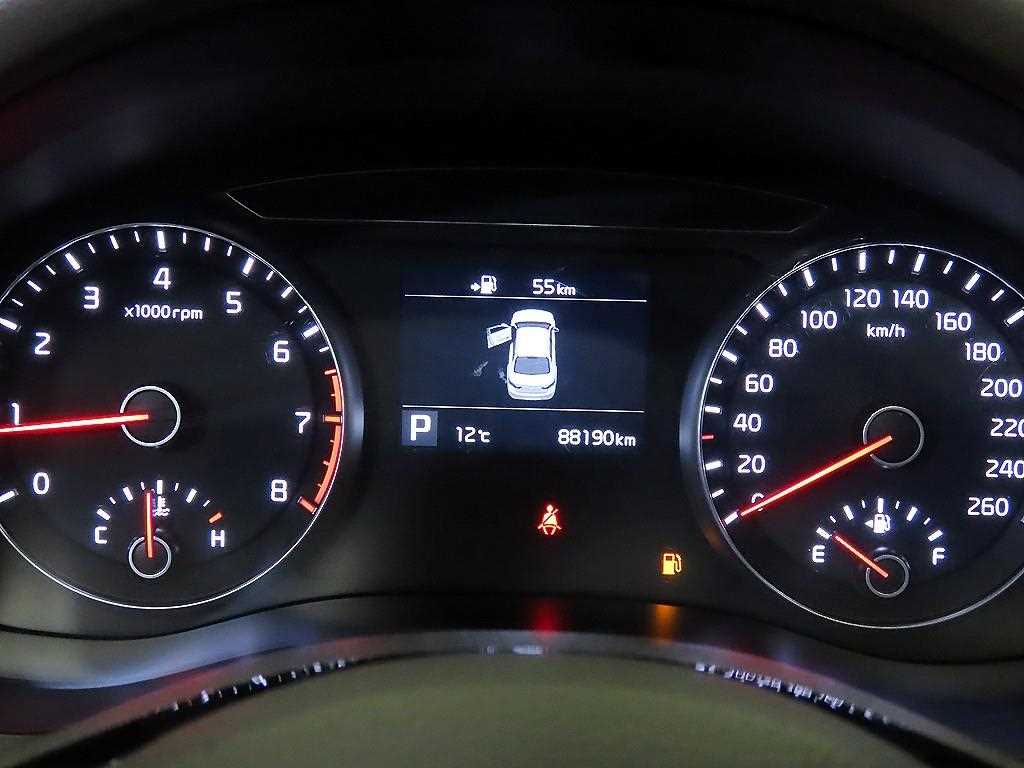 KIA K7 - Vista 9