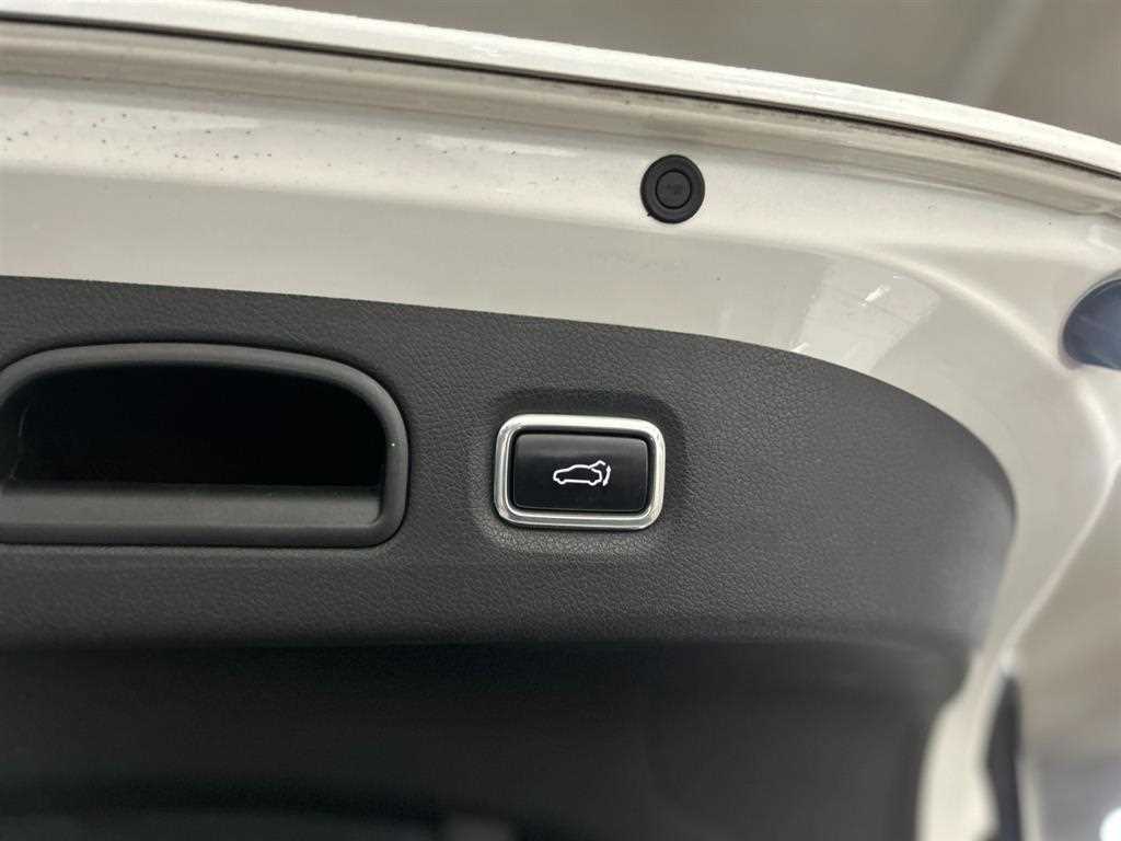 KIA Stinger - Vista 4