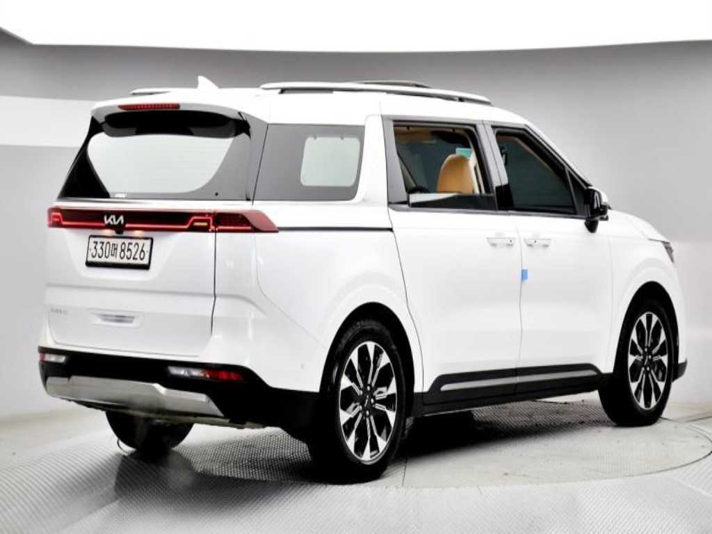 KIA Carnival - Vista 2