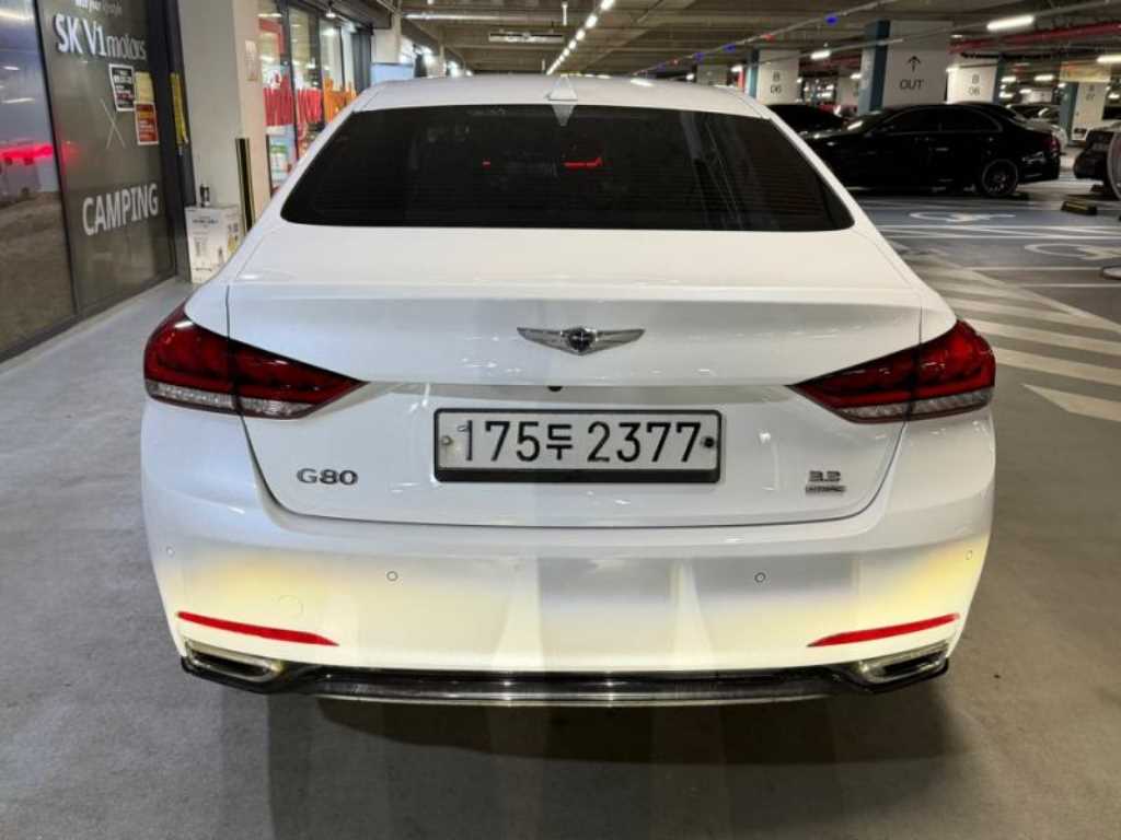 Genesis G80 - Vista 5