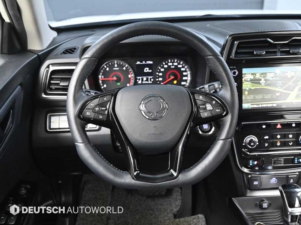 Ssangyong Tivoli 2021 Blanco - Importación desde Corea - HF Imports Iquique - Foto 13