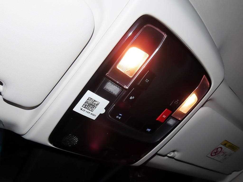 HYUNDAI Staria 2024 Blanco - Importación desde Corea - HF Imports Iquique - Foto 16