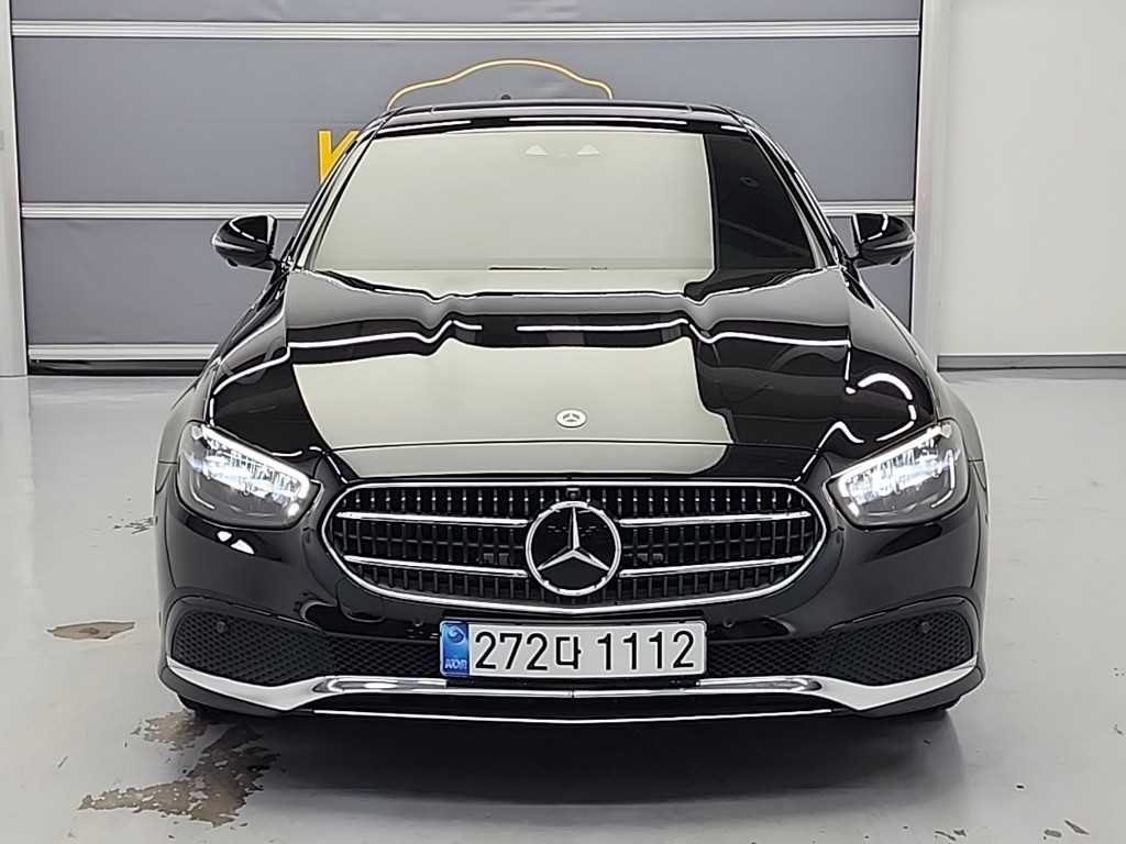 Mercedes Benz E class - Vista 2