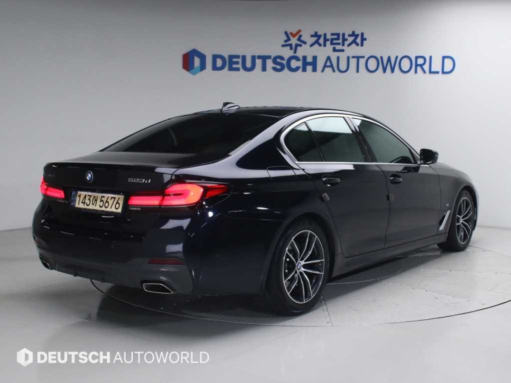 BMW 5 Series - Vista 2