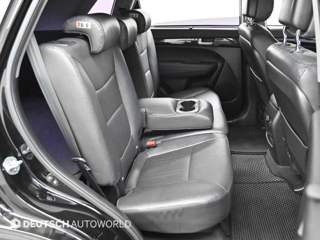 KIA Sorento - Vista 12