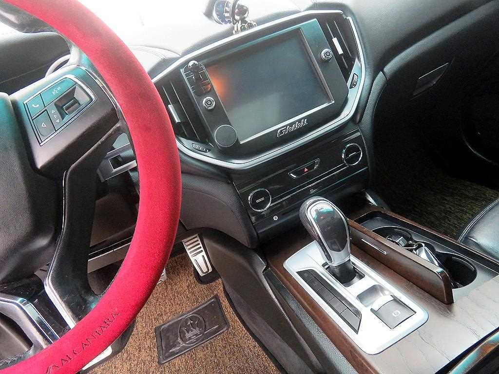 Maserati Ghibli 2016 Blanco - Importación desde Corea - HF Imports Iquique - Foto 13