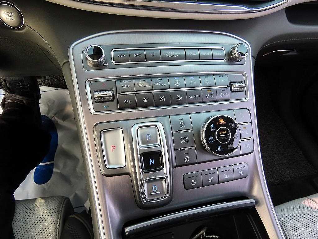 HYUNDAI Santa Fe - Vista 10