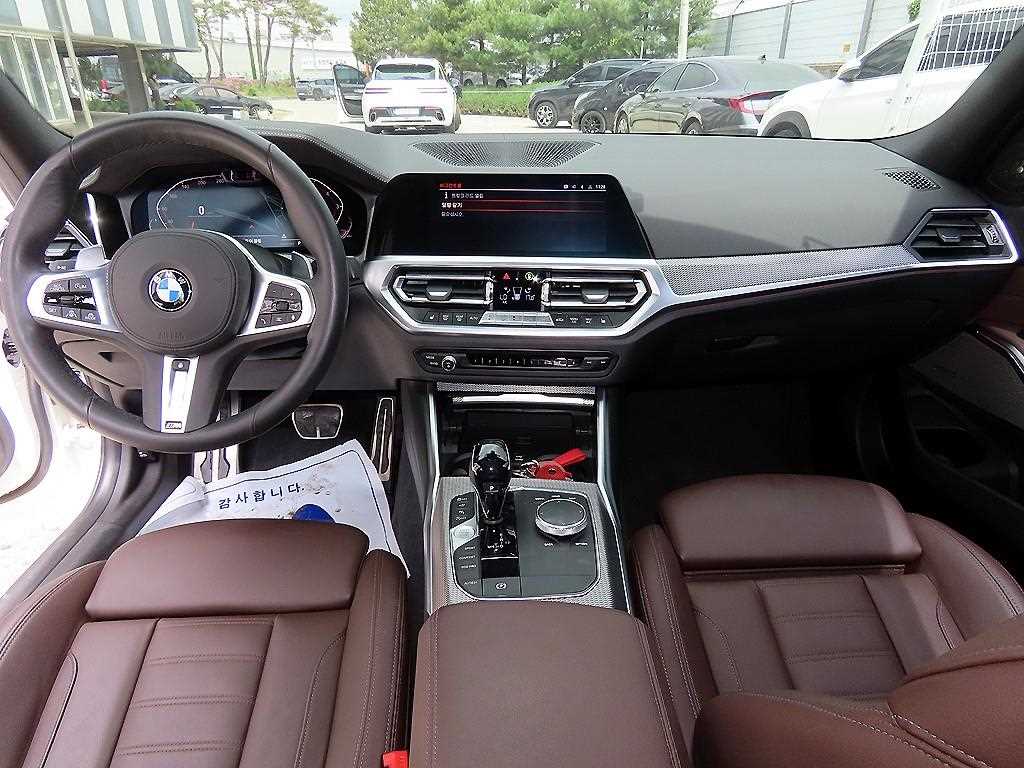 BMW 3 series - Vista 8