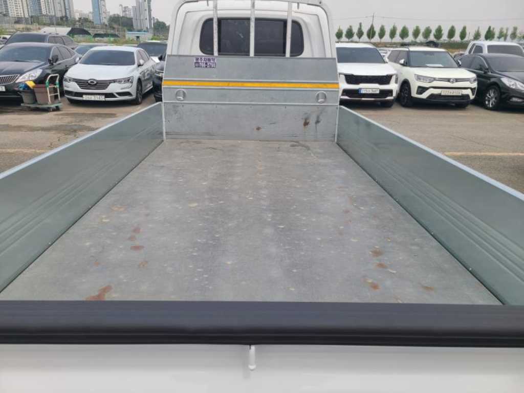 Small Truck Cargo (small) - Vista 7
