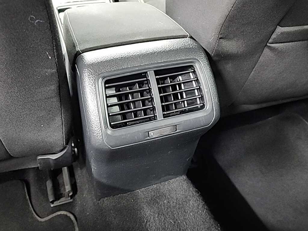 Volkswagen Golf 2015 Negro - Importación desde Corea - HF Imports Iquique - Foto 13