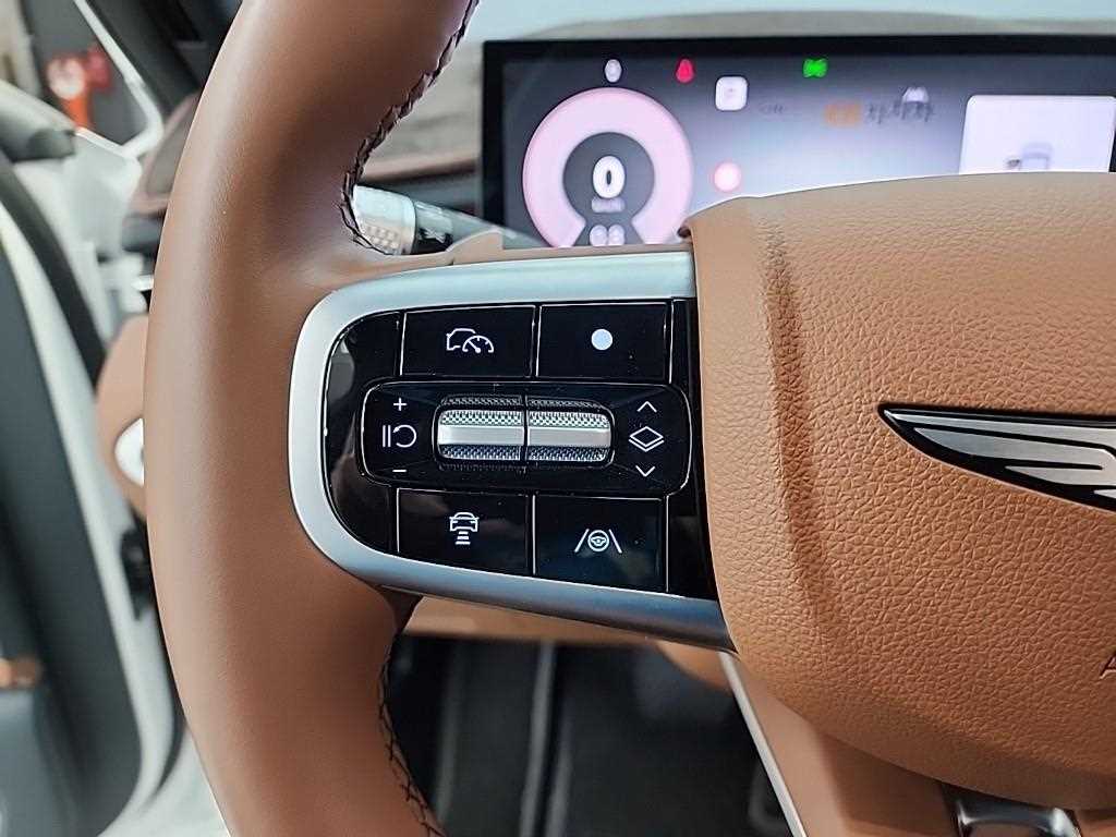 Genesis GV70 2025 Blanco - Importación desde Corea - HF Imports Iquique - Foto 17