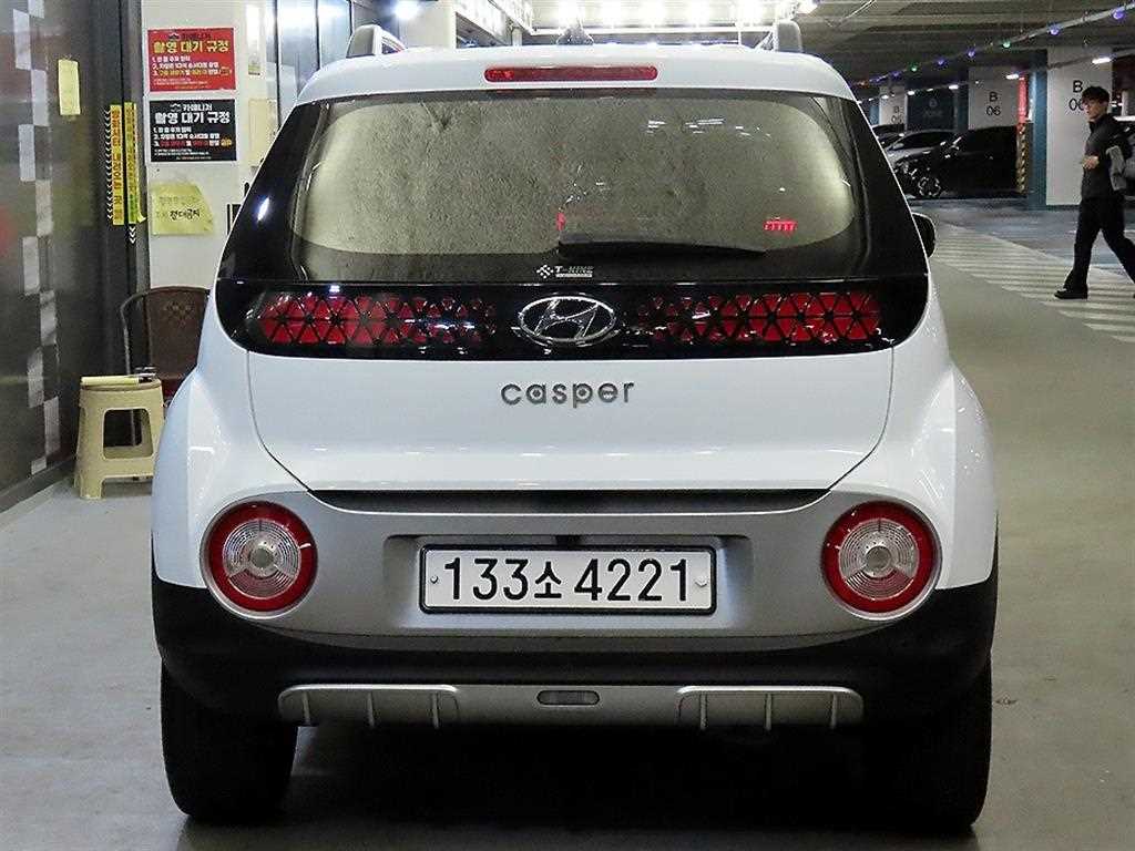 HYUNDAI Casper - Vista 5