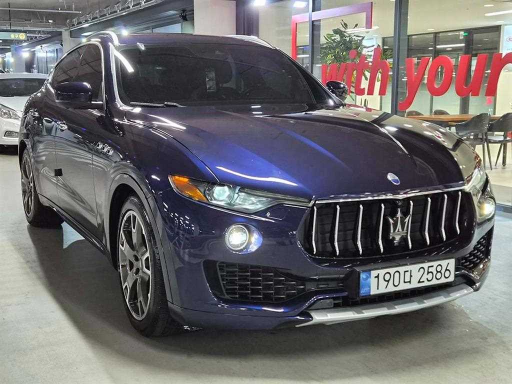 Maserati Levante 2022 Azul - Importación desde Corea - HF Imports Iquique - Foto 1