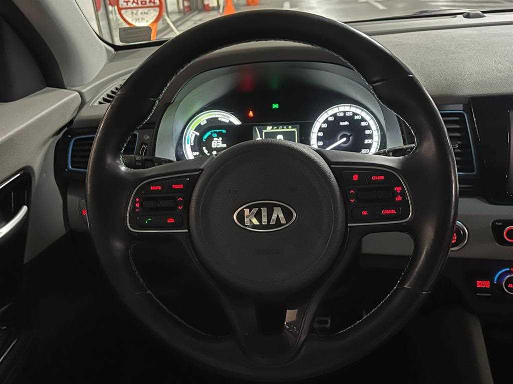 KIA Niro - Vista 11