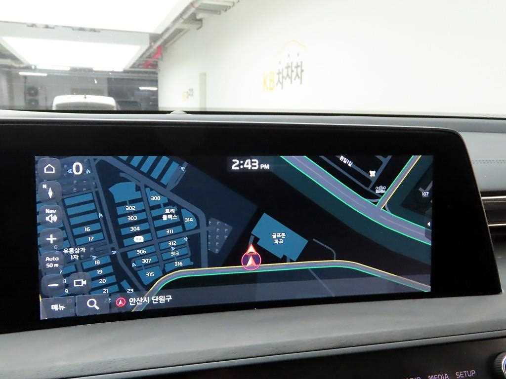 KIA K8 - Vista 8