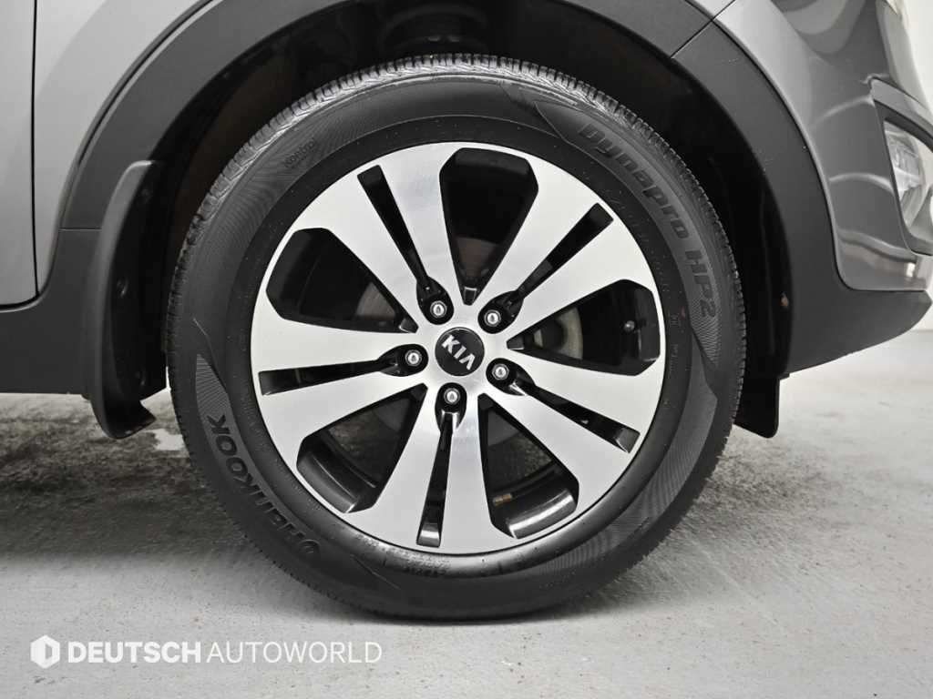 KIA Sportage - Vista 5