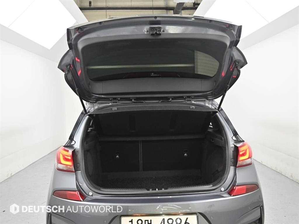 HYUNDAI i30 2020 Gris - Importación desde Corea - HF Imports Iquique - Foto 19