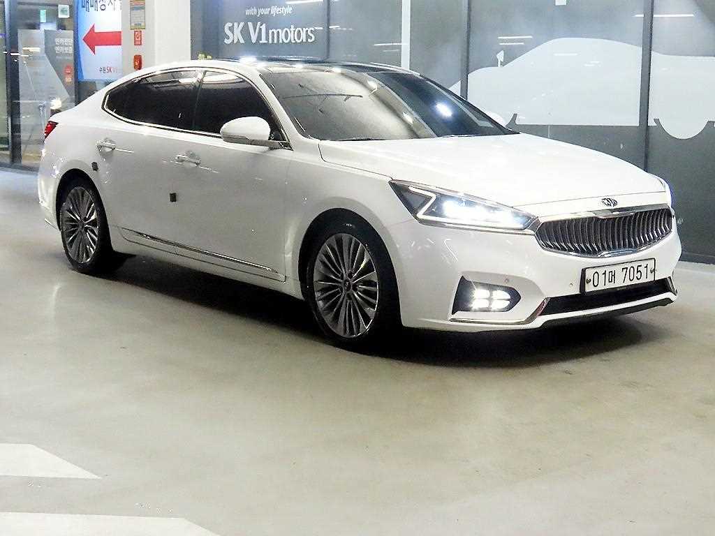 KIA K7 2017 Blanco - Importación desde Corea - HF Imports Iquique - Foto 1