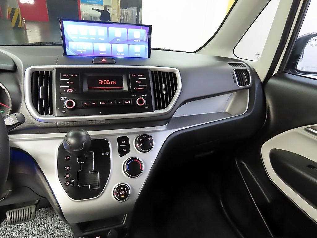 KIA Ray 2022 Blanco - Importación desde Corea - HF Imports Iquique - Foto 14