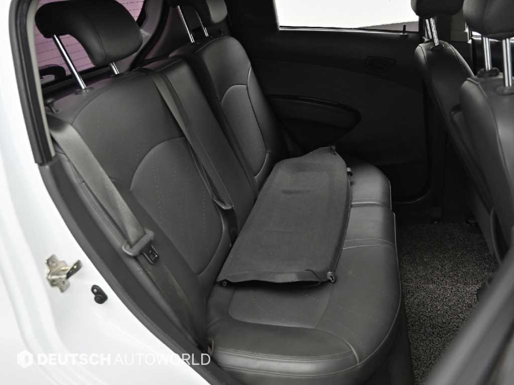 Chevrolet Spark - Vista 12