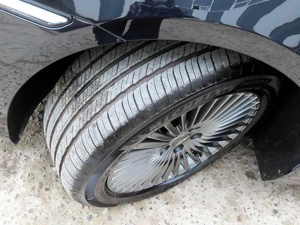 Genesis G90 2021 Negro - Importación desde Corea - HF Imports Iquique - Foto 20