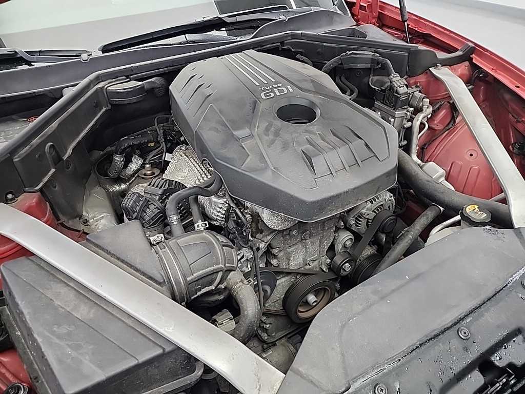 KIA Stinger - Vista 5