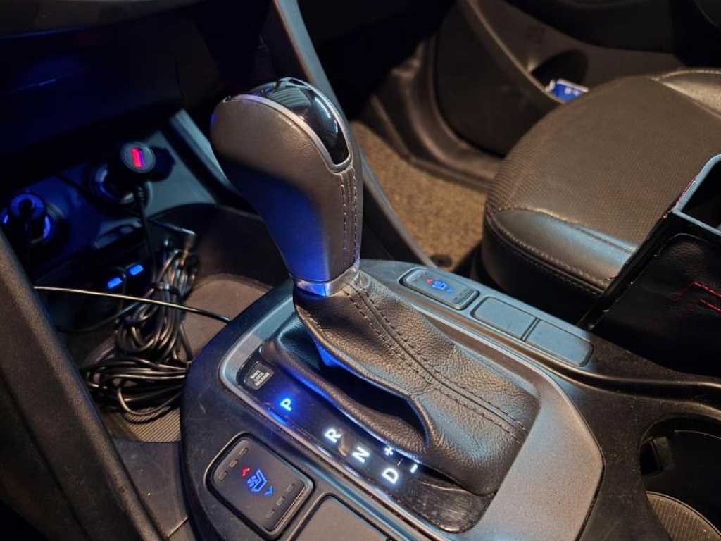 HYUNDAI Santa Fe - Vista 7